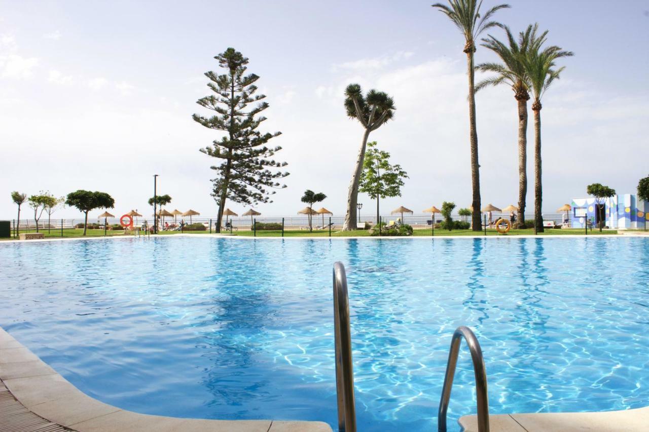 Sea Front Studio With Spacious Balcony Santa Clara Torremolinos Luaran gambar